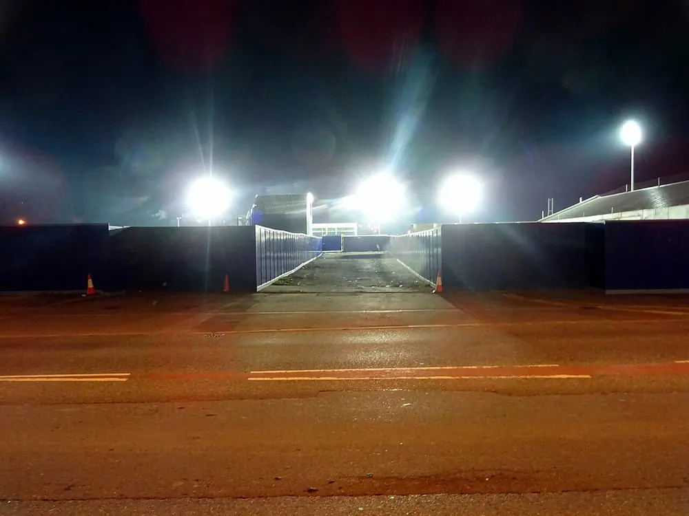 reflectores de un estadio